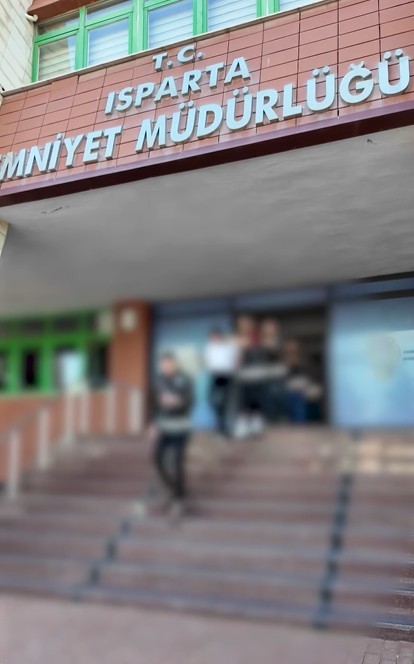 ispartada-son-1-ayda-narkotik-operasyonlarinda-14-tutuklama