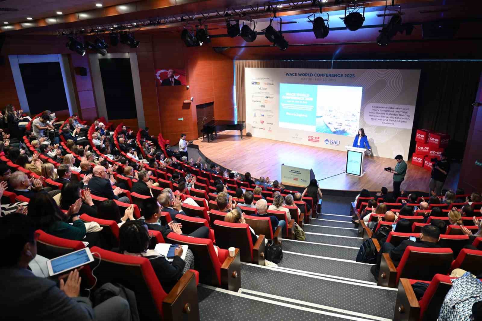 istanbulda-co-op-egitim-modeli-zirvesi