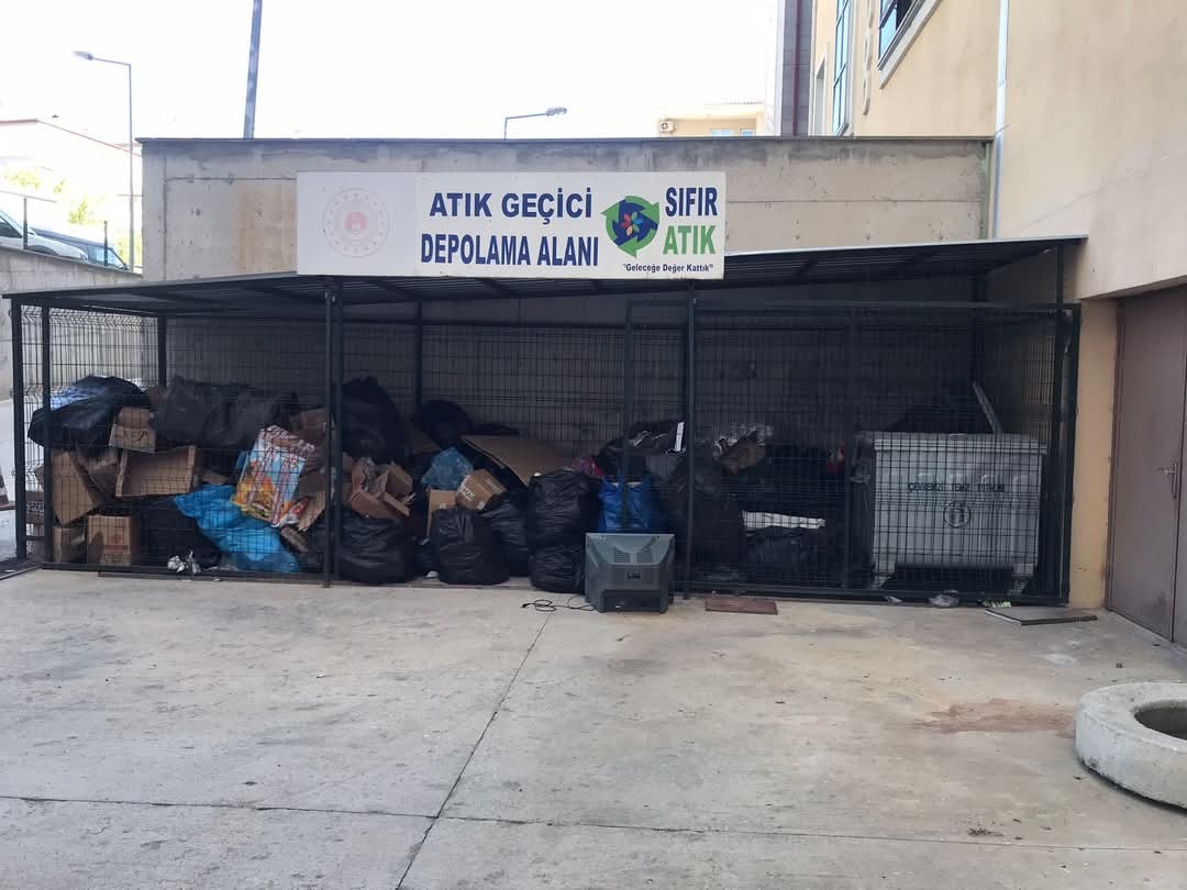 kirikkalede-cevreci-projeyle-1-ton-55-kilogram-atik-yag-toplandi