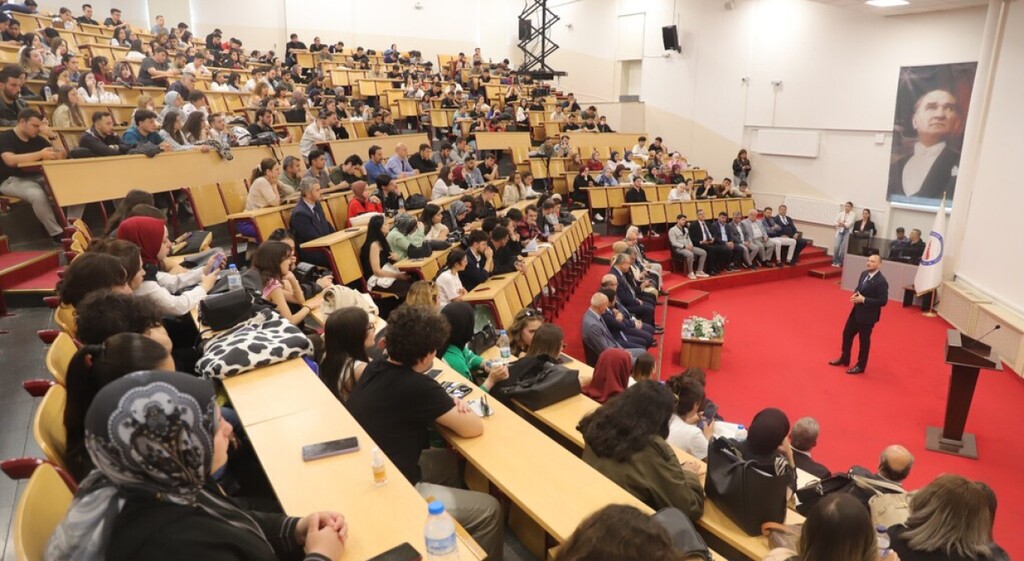 kutahyada-is-bulmak-mi-is-kurmak-mi-konferansi