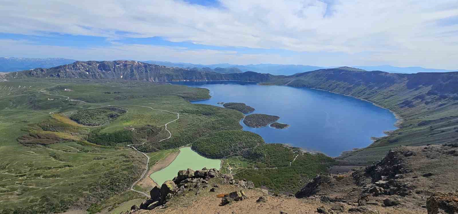 nemrut-kalderasina-zirve-yuruyusleri-basladi