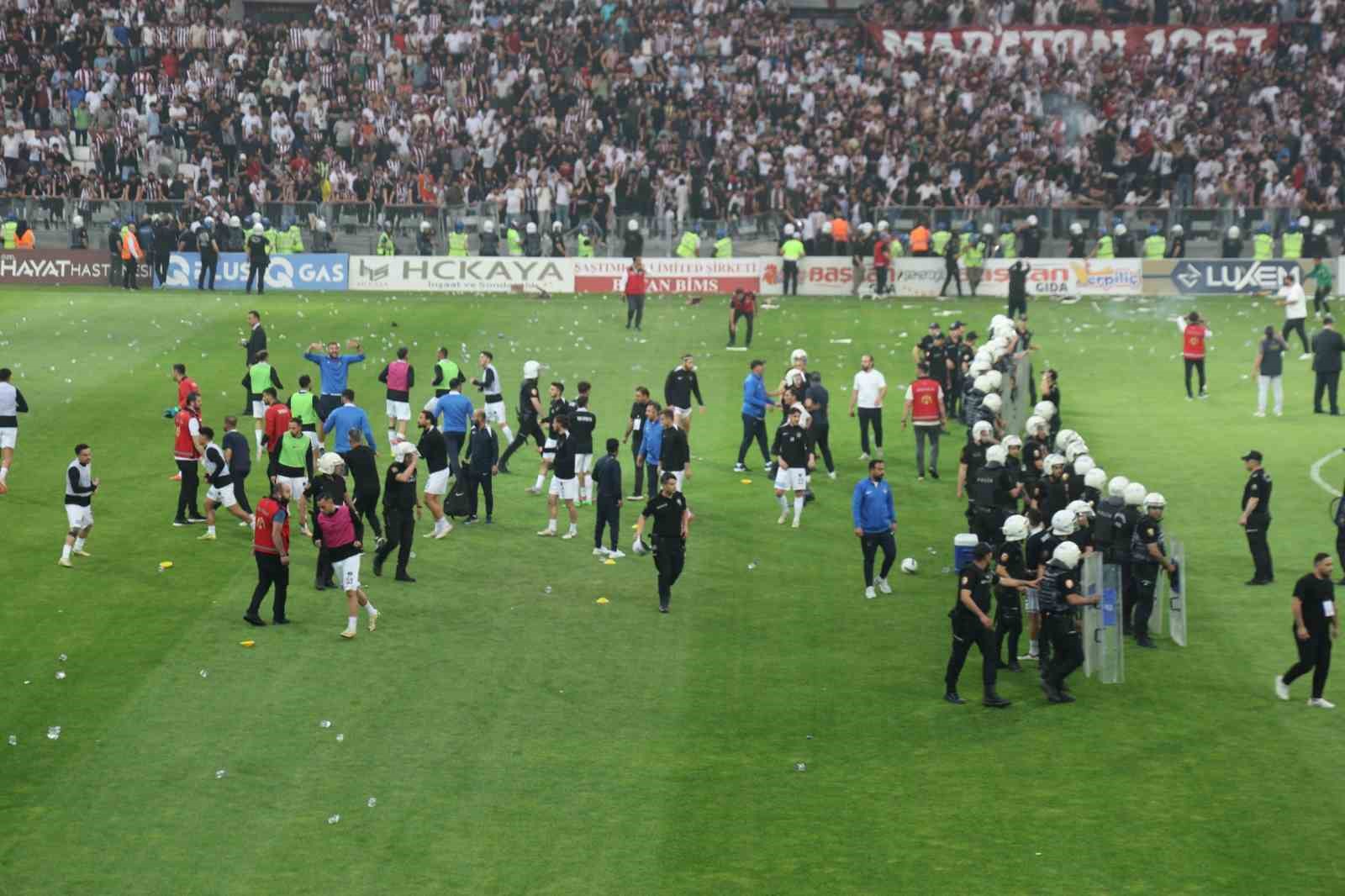 pfdkdan-elazigspora-5-mac-seyircisiz-oynama-cezasi