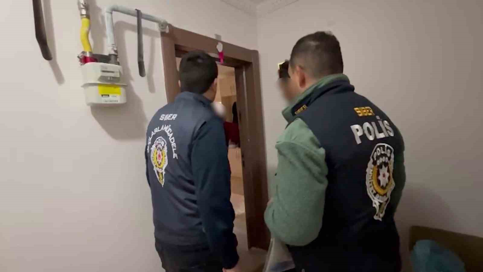 sivas-merkezli-4-ilde-yasa-disi-bahis-operasyonu-7-kisi-tutuklandi