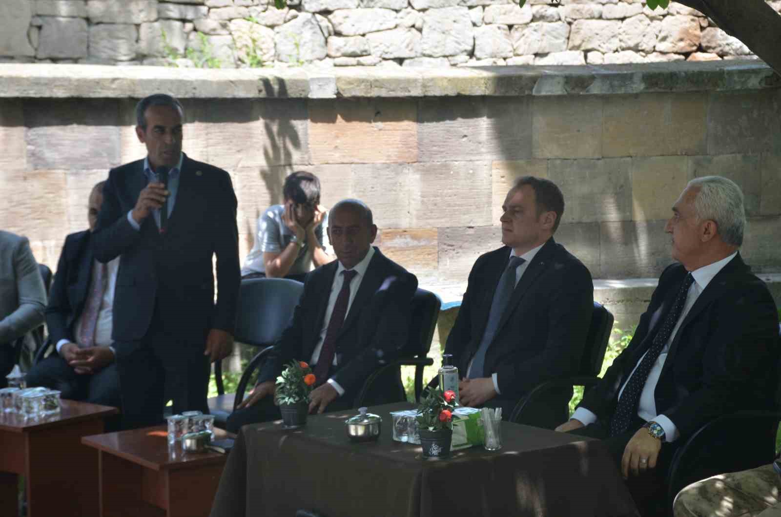 vali-avni-cakir-gonul-birligi-ile-asamayacagimiz-hicbir-engel-yoktur