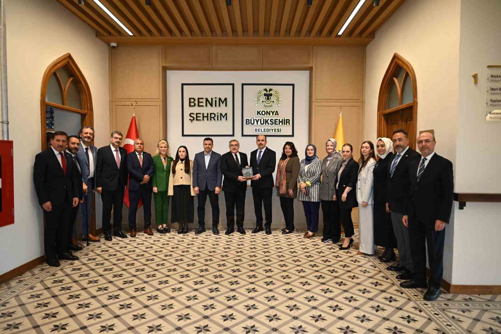 ak-parti-genel-baskan-yardimcisi-yayman-baskan-altayi-ziyaret-etti