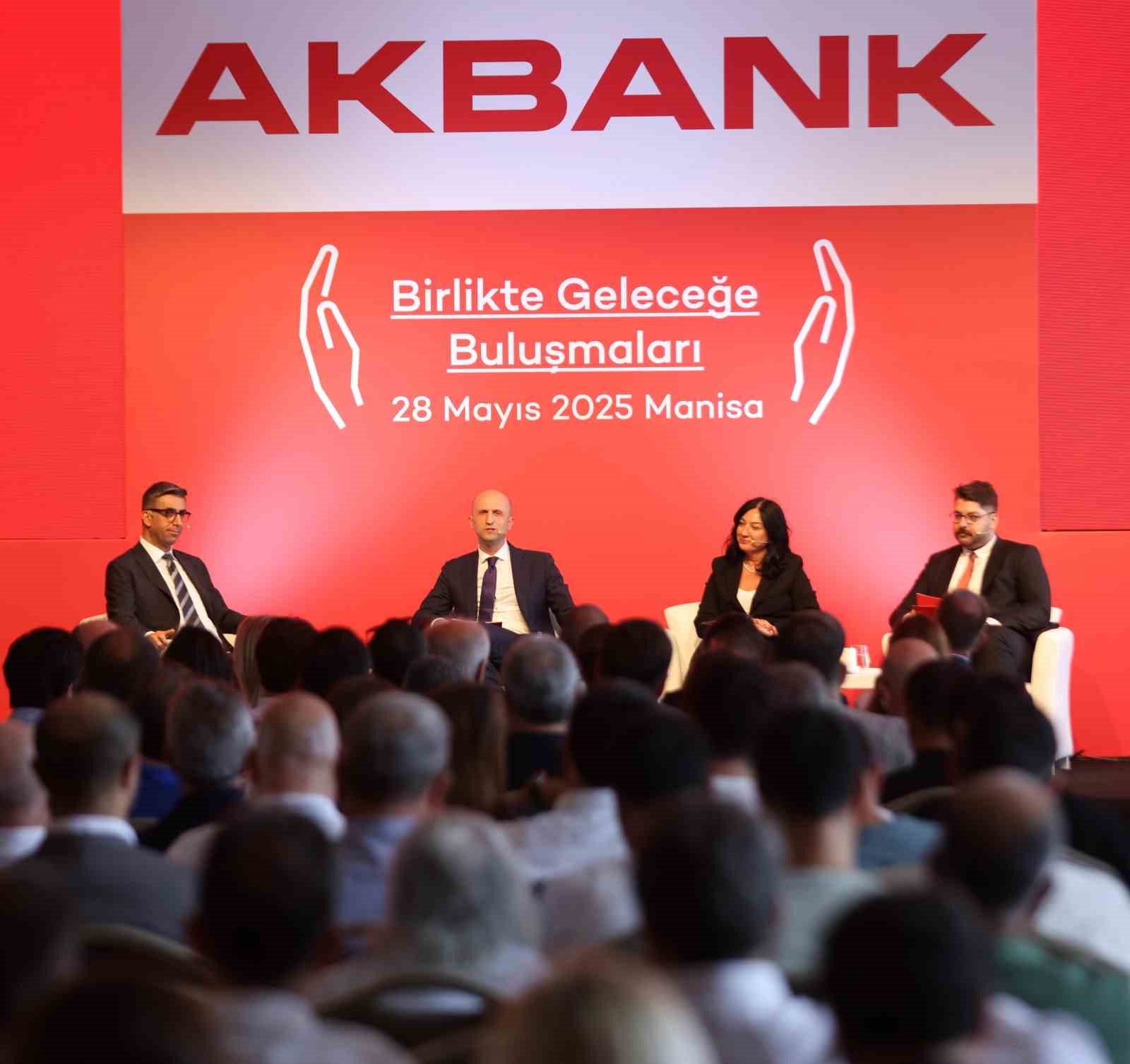 akbanktan-manisada-is-dunyasina-guclu-destek-mesaji
