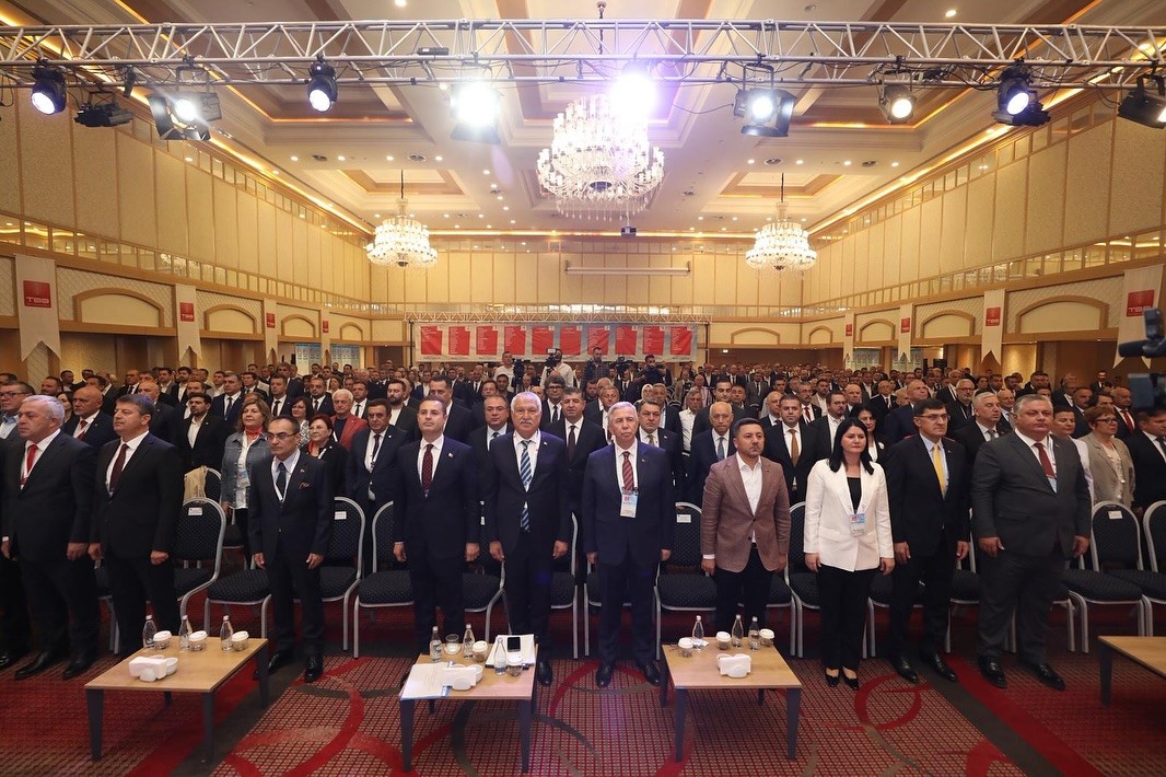 baskan-kahveci-turkiye-belediyeler-birligi-meclis-toplantisina-katildi