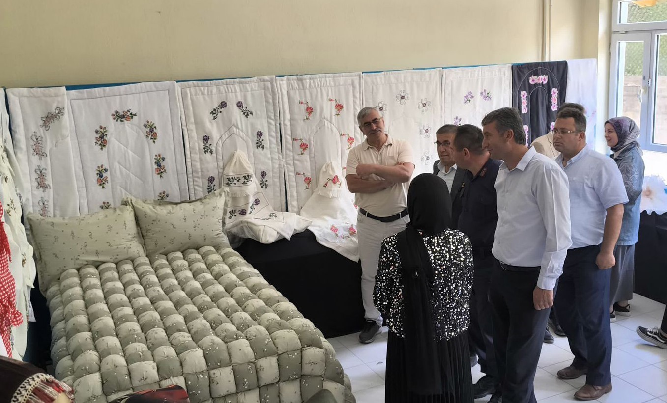beysehirdeki-kurslarda-2-bin-692-kursiyer-egitim-gordu
