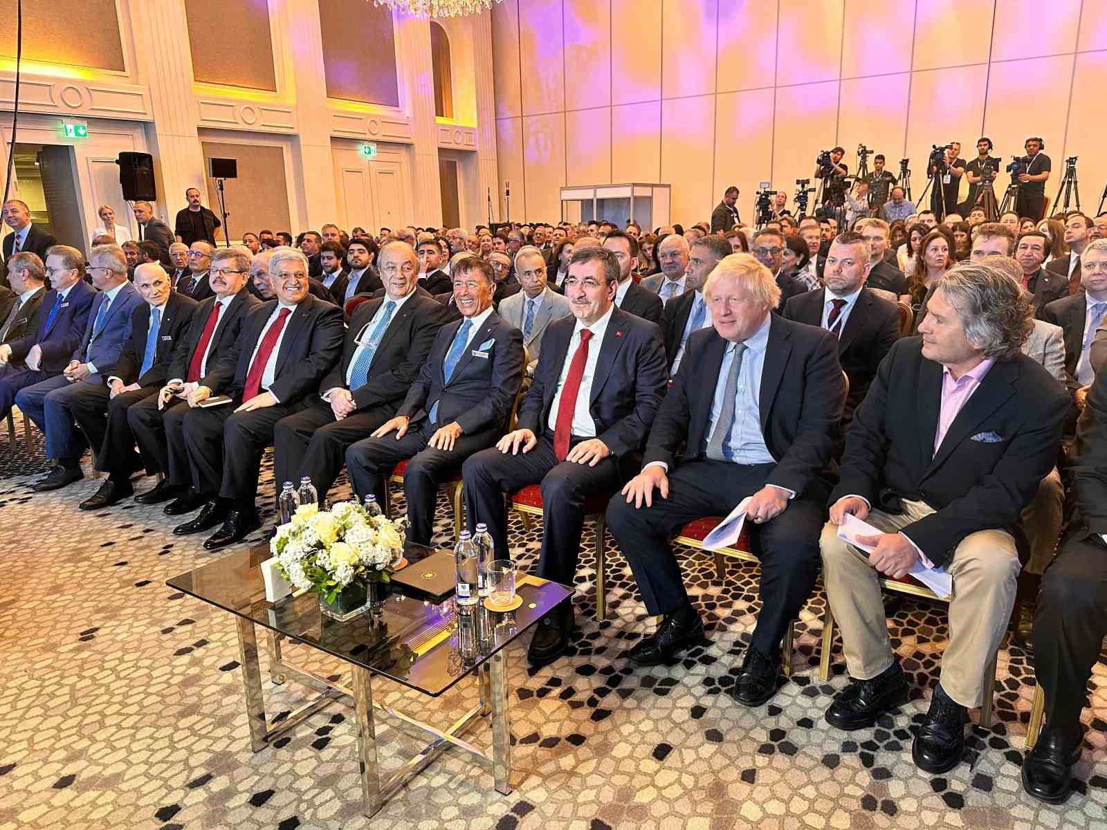 cumhurbaskani-yardimcisi-yilmaz-kararlilikla-uyguladigimiz-ekonomi-programi-basarili-sonuclar-uretmekte