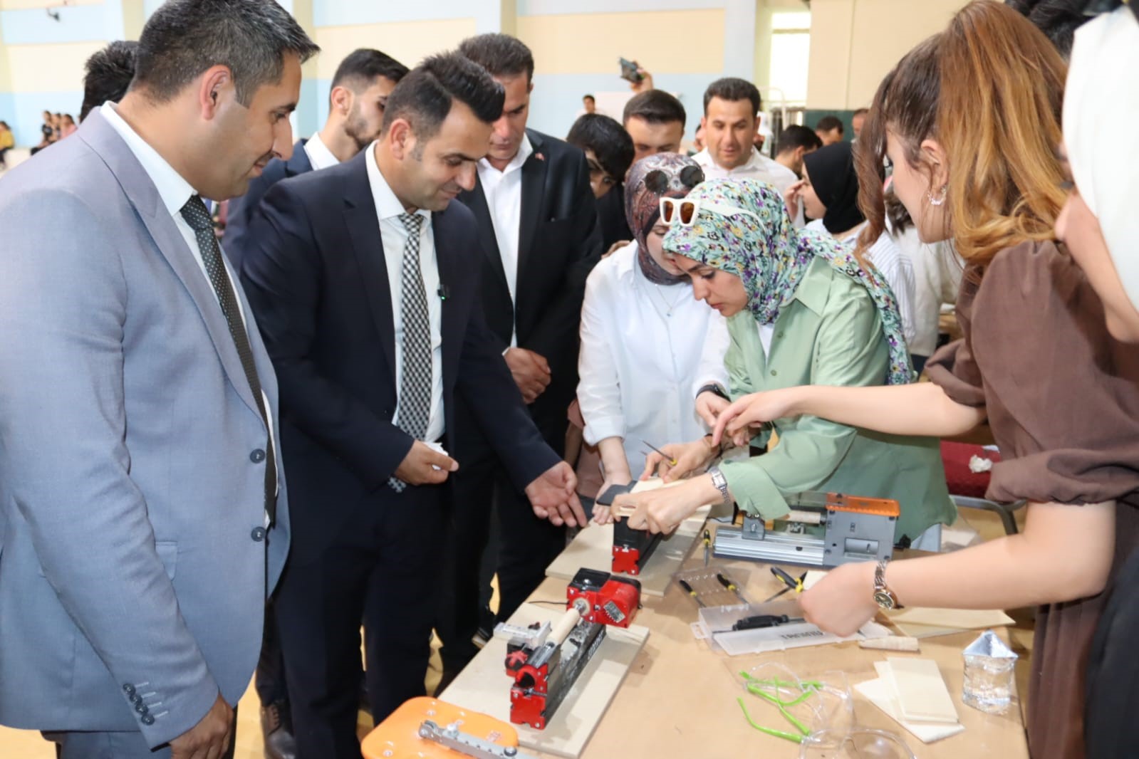 derecikte-stem-makers-expo-bilim-senligi-duzenlendi