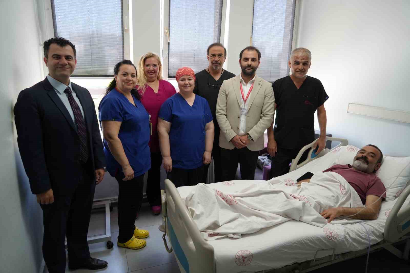 gazi-devlet-hastanesinde-kolon-kanseri-ameliyatlari-yeniden-basladi