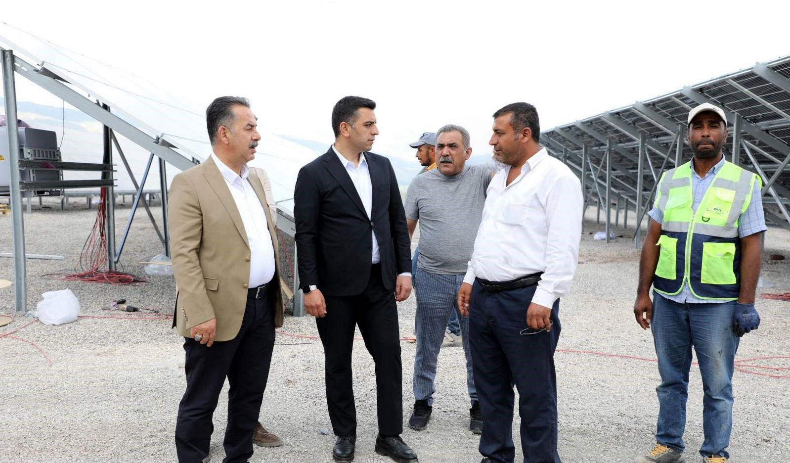 il-genel-meclisi-uyeleri-catalarmut-ges-sahasinda-incelemelerde-bulundu