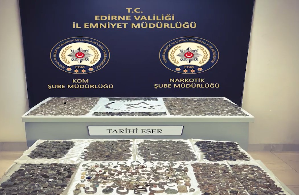 kapikulede-tarihi-eser-operasyonunda-12-bin-770-parca-ele-gecirildi