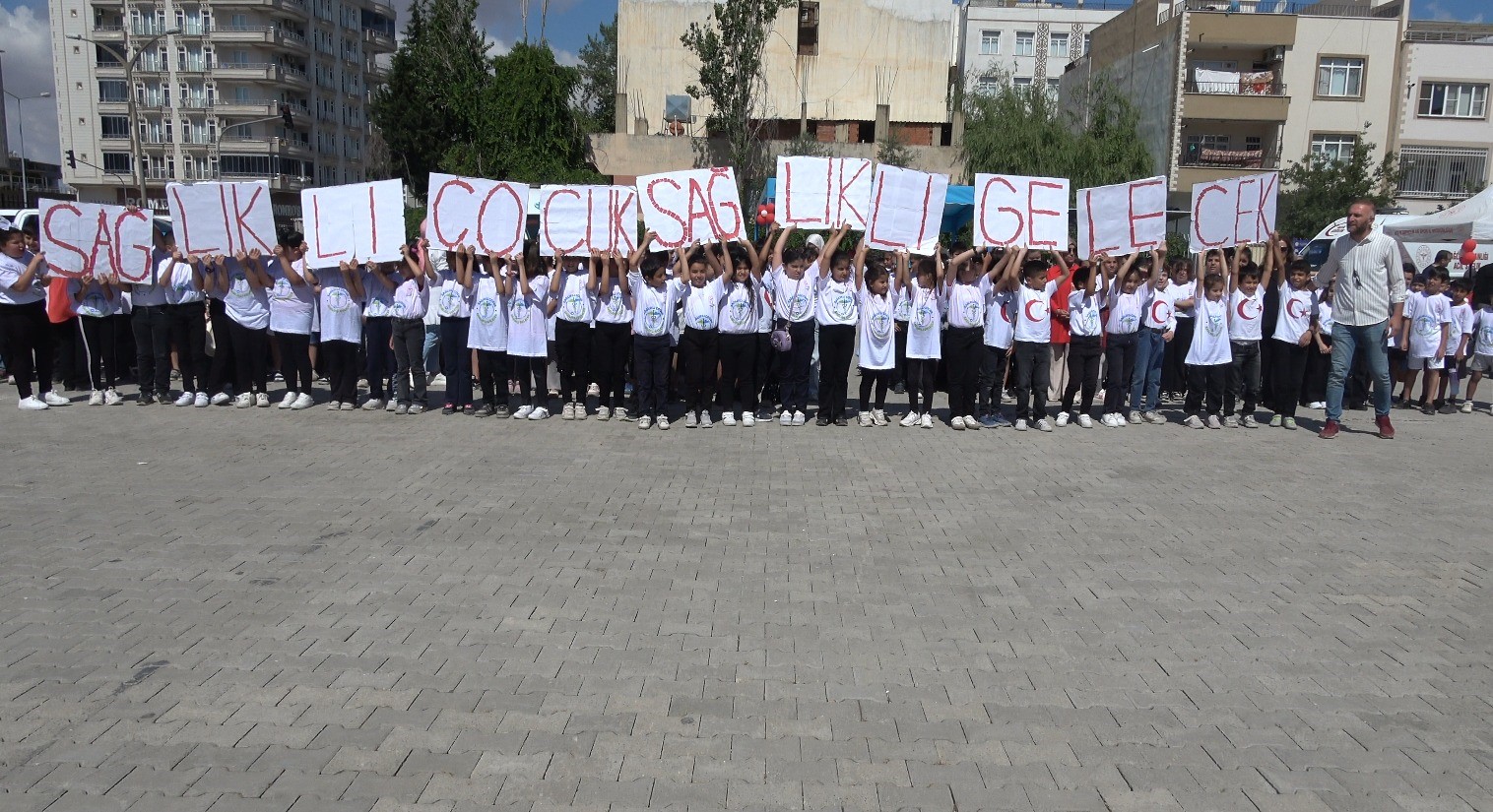 kiliste-saglikli-cocuk-saglikli-gelecek-programi-duzenlendi