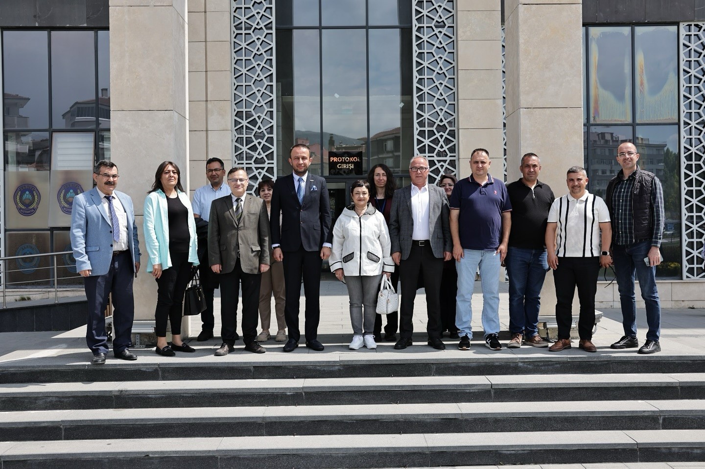 kutahya-ve-odunpazari-belediyeleri-arasinda-tarim-dostu-is-birligi-gorusmesi