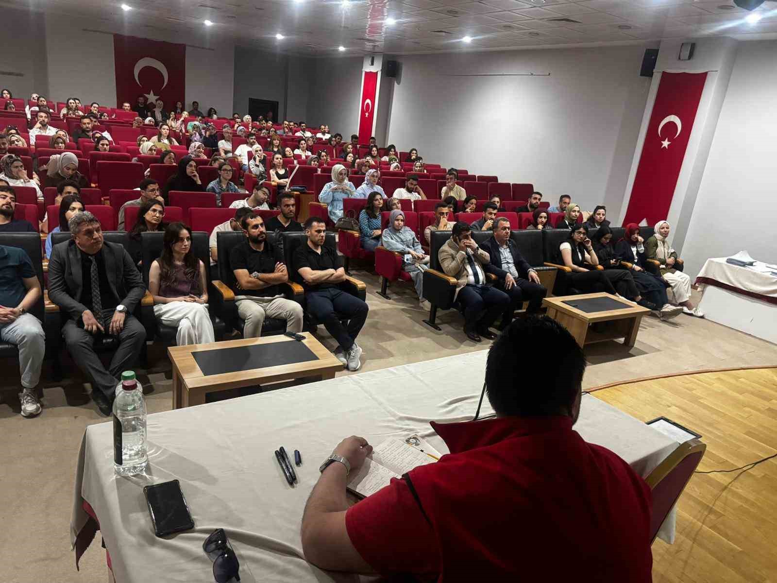 musa-yeni-atanan-ogretmenlere-yonelik-bilgilendirme-konferansi