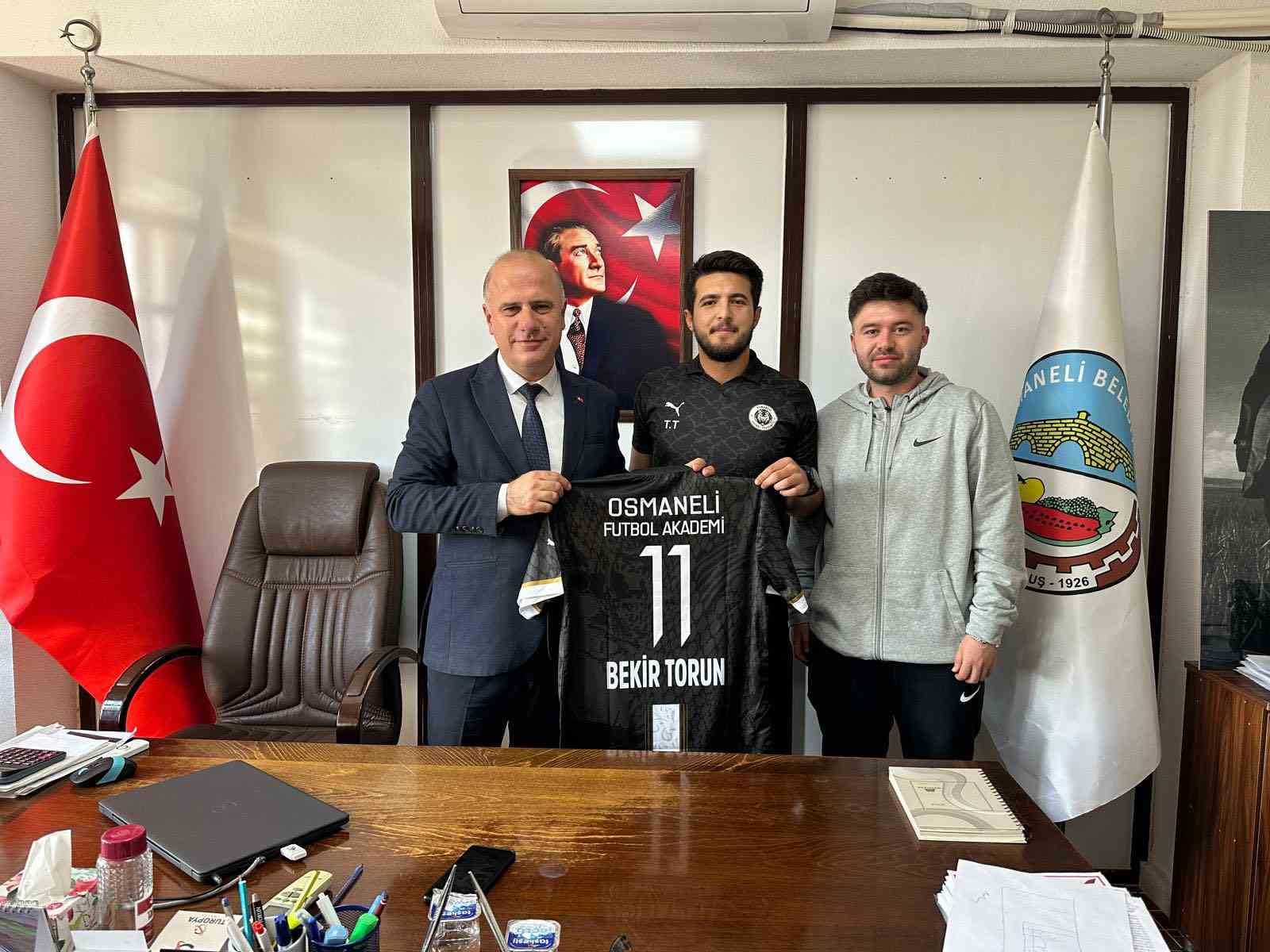 osmaneli-akademi-spor-kulubuden-baskan-toruna-ziyaret