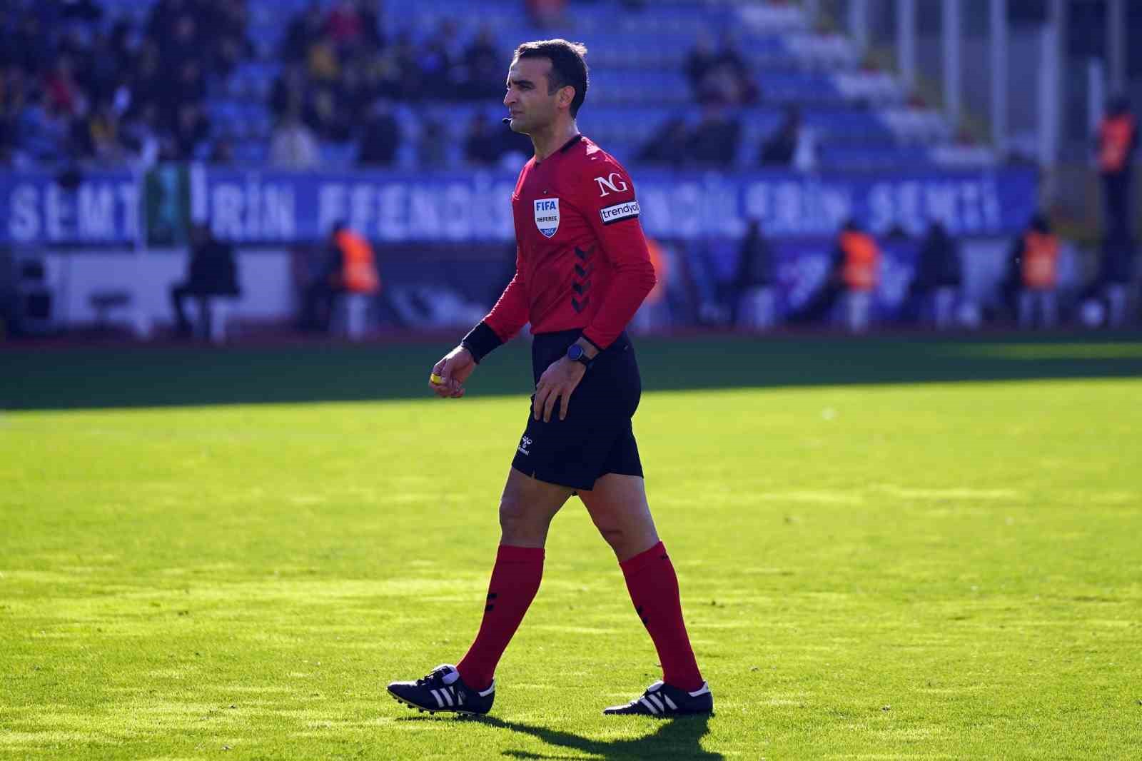 samsunspor-kayserispor-macinda-atilla-karaoglan-duduk-calacak