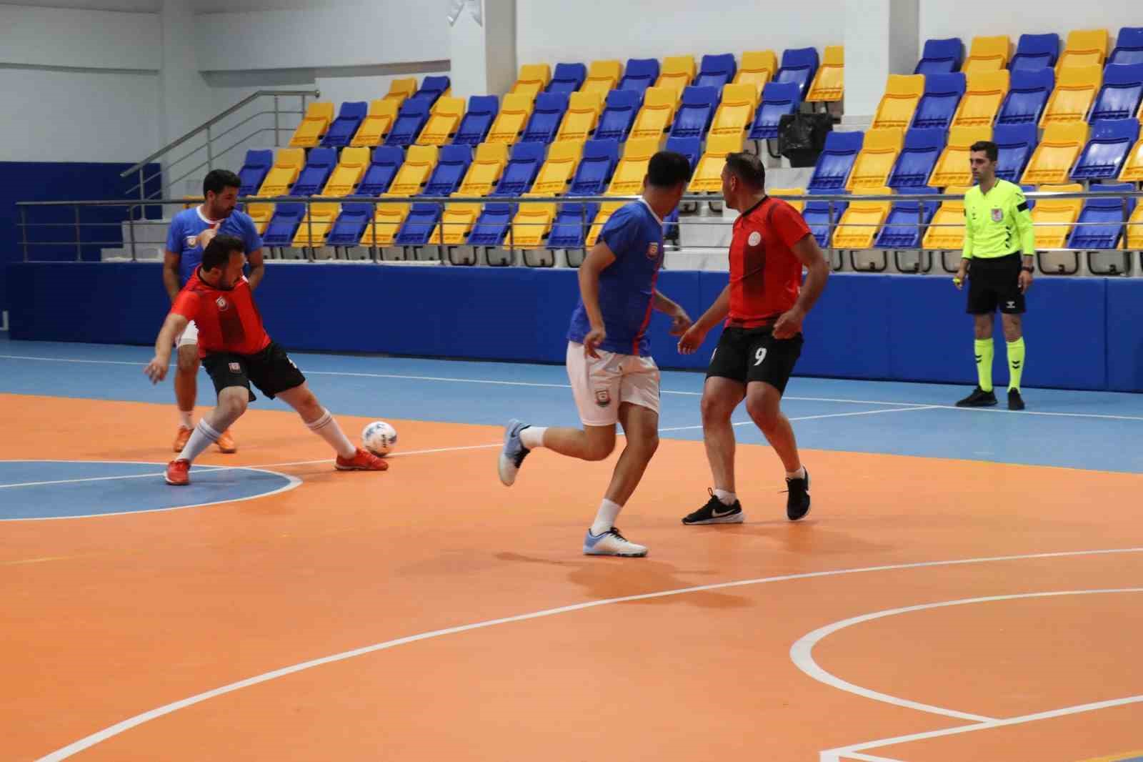 sanliurfada-futsal-turnuvasi-duzenleniyor