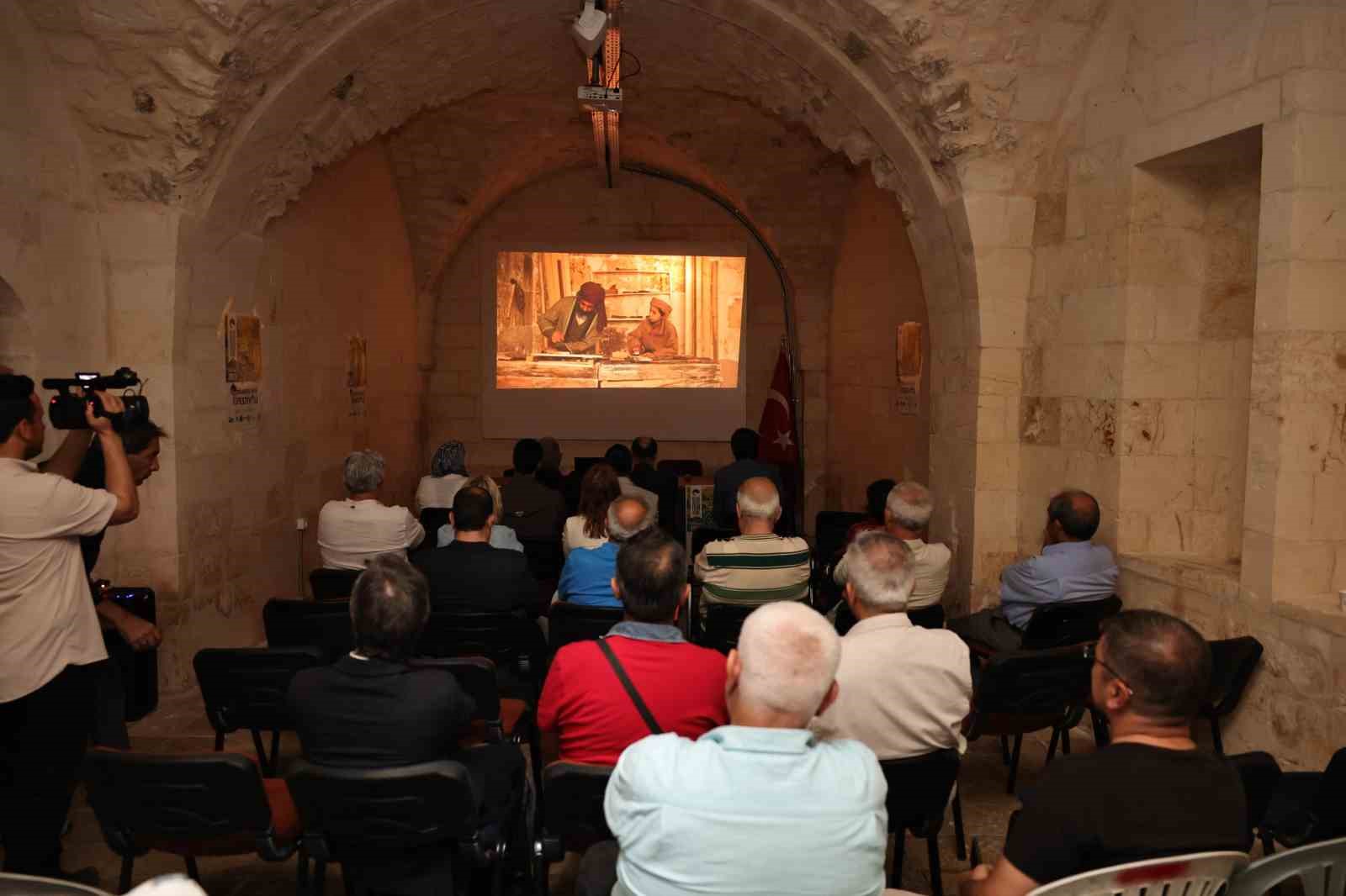 urfa-belgesel-film-festivalinin-ilk-gosterimleri-yapildi