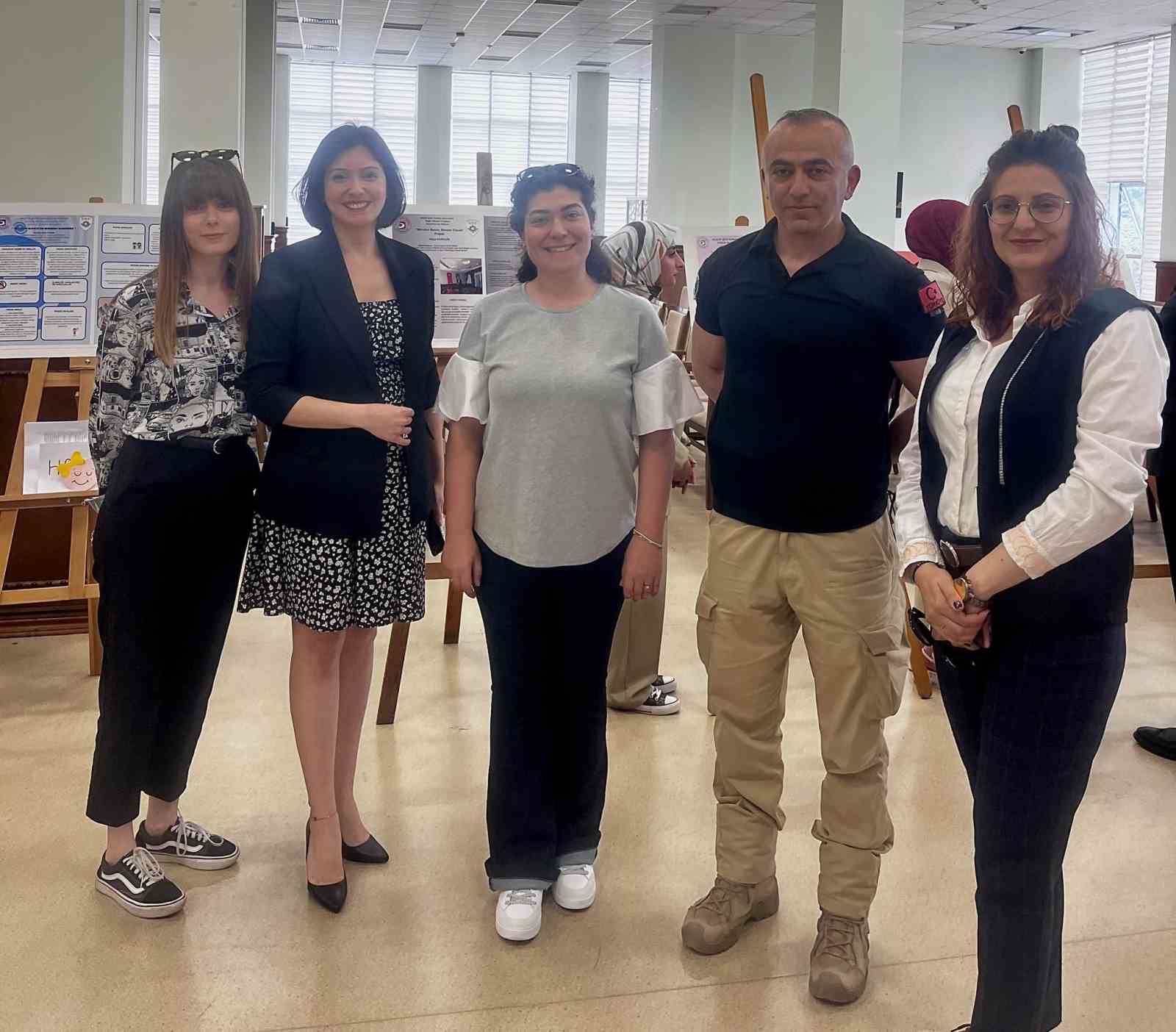 bilecik-seyh-edebali-universitesinde-proje-sergisi-gerceklestirildi