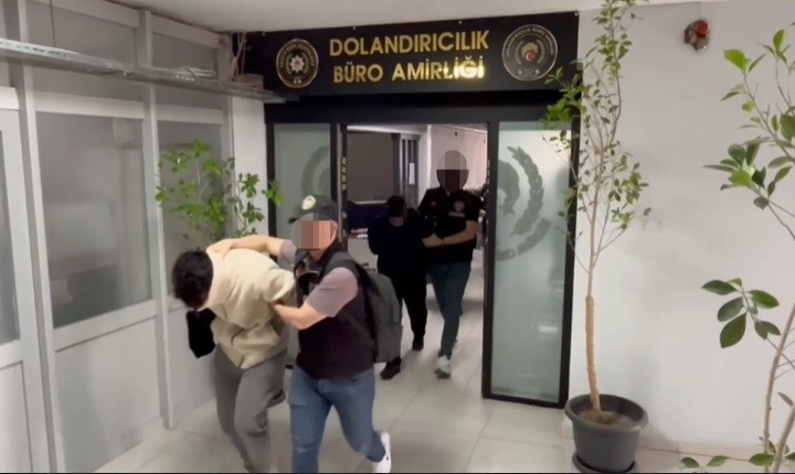 devremulk-dolandiricilarina-operasyon-13-tutuklama