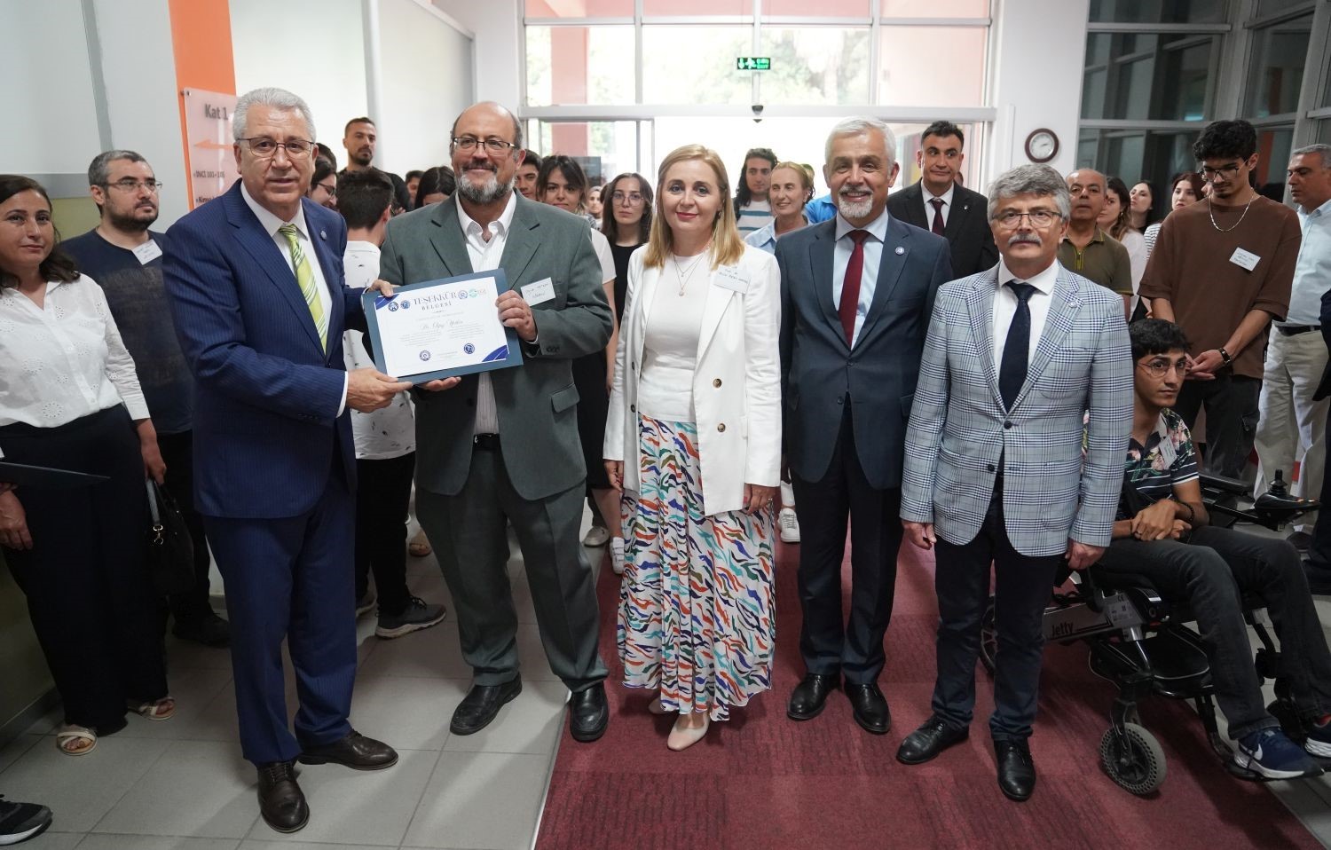 ege-universitesinde-engelsiz-erisim-teknolojik-tasarim-yarismasi