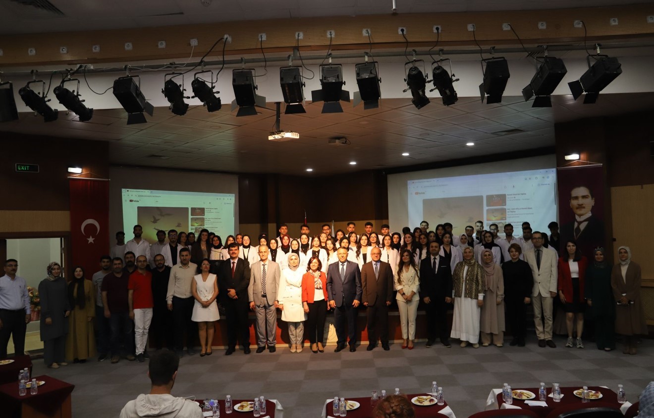 igdir-universitesinde-beyaz-onluk-giyme-toreni-duzenlendi