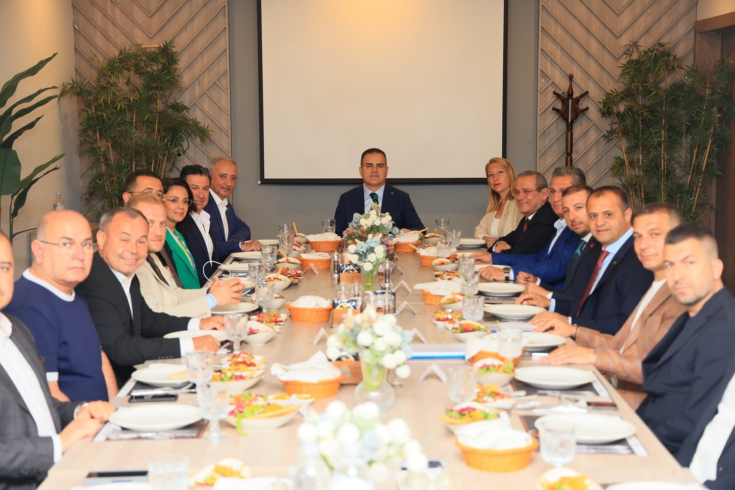 mugla-protokolu-muglaspor-icin-bir-araya-geldi