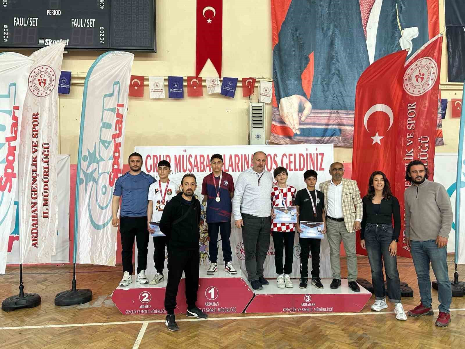 bilek-guresinde-ispirin-basarisi-0-jpg