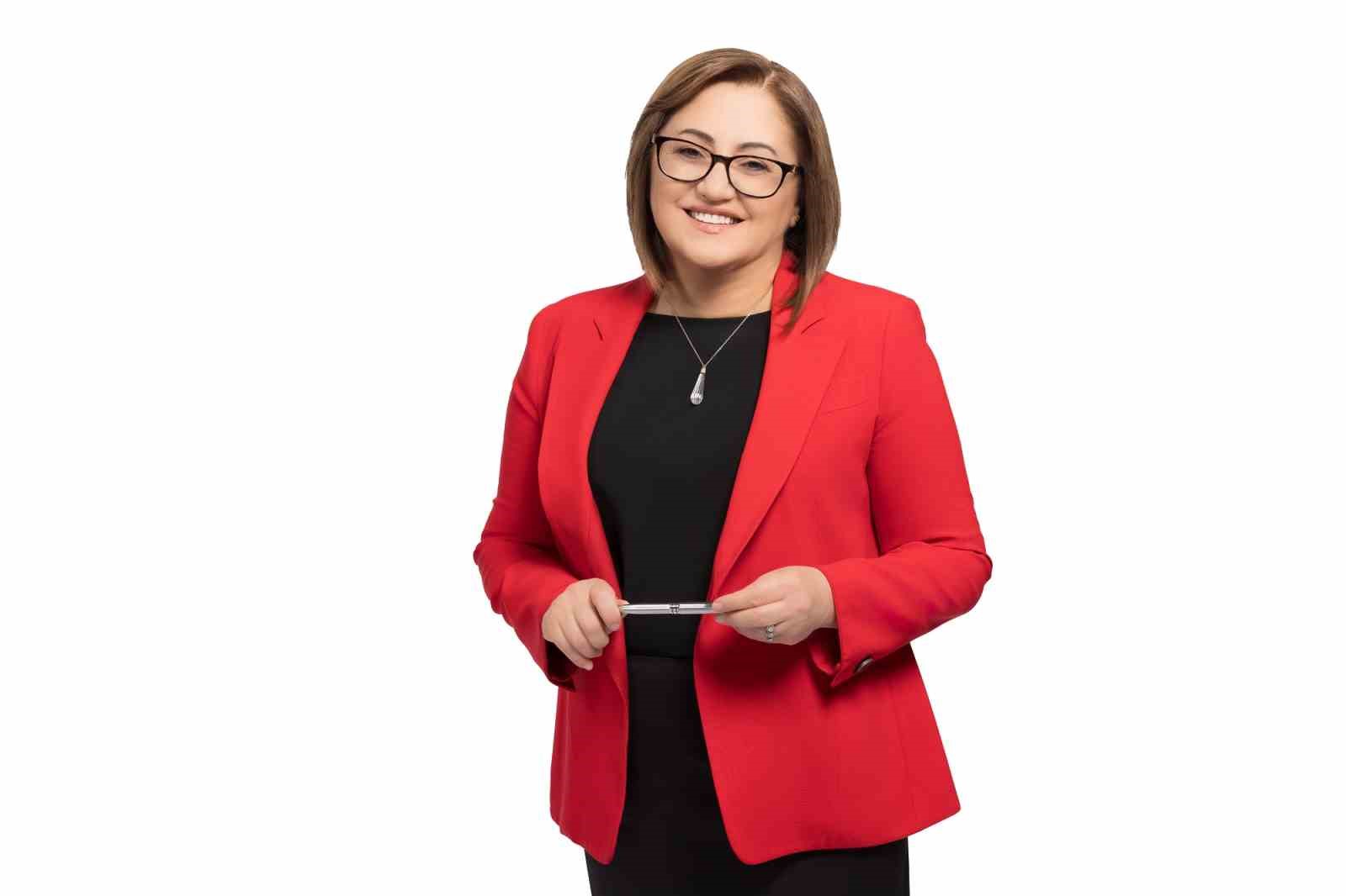 fatma-sahin-bu-guzel-sehri-verimli-kilan-isci-kardeslerimizdir-0-jpg