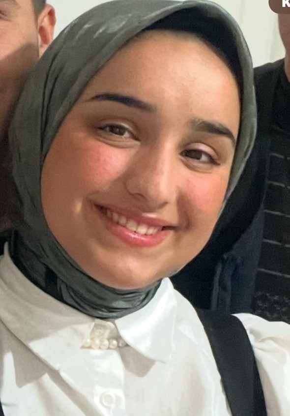 mersinde-feci-kaza-aractan-atlayan-kiz-cocuguna-tir-carpti-0-jpg