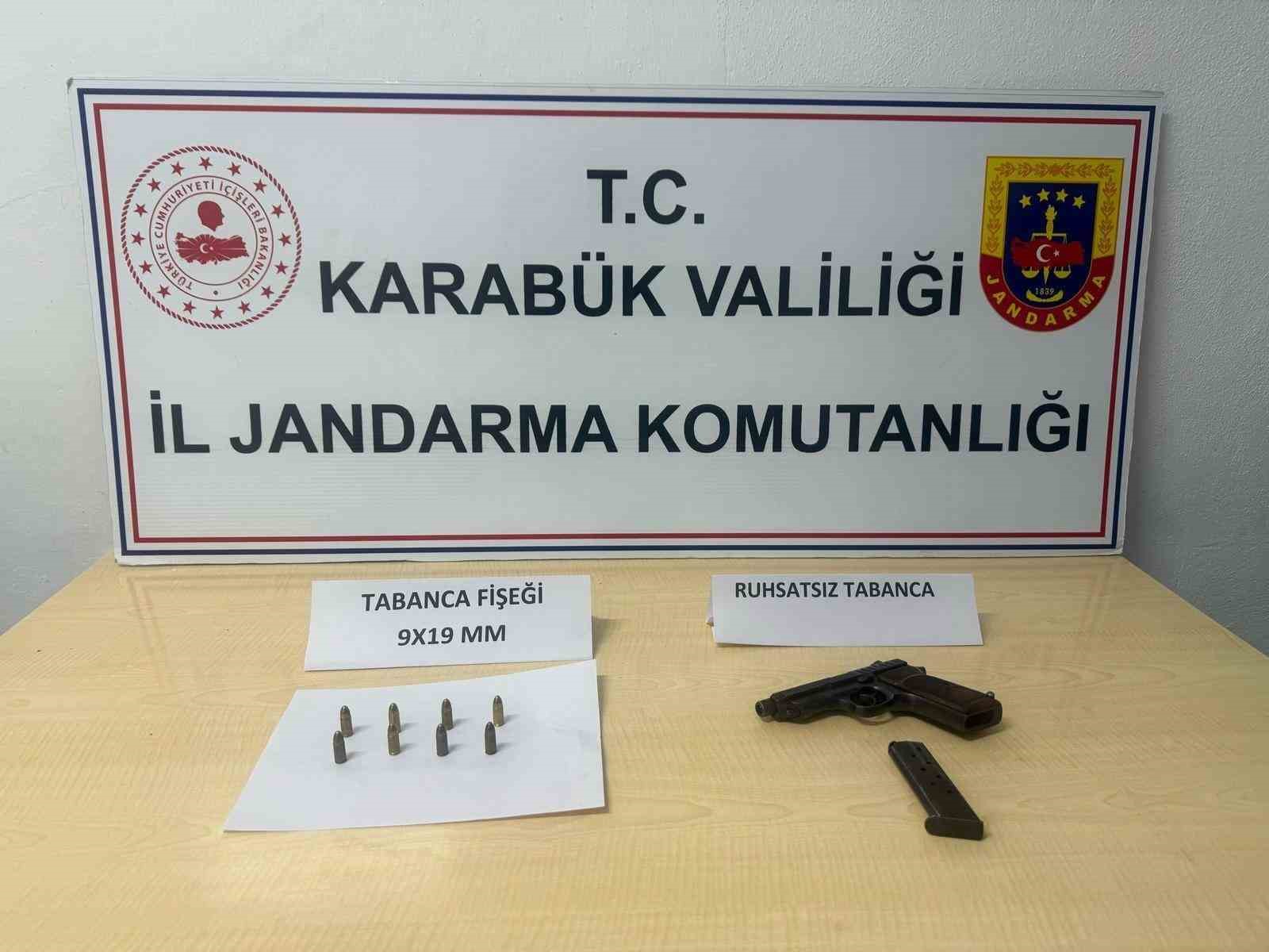 ruhsatsiz-silah-bulunduran-sahsa-40-bin-tl-ceza-0-jpg