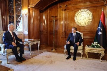 ticaret-bakani-bolat-libya-devleti-milli-birlik-hukumeti-basbakani-dibeybe-ile-gorustu-0-jpg