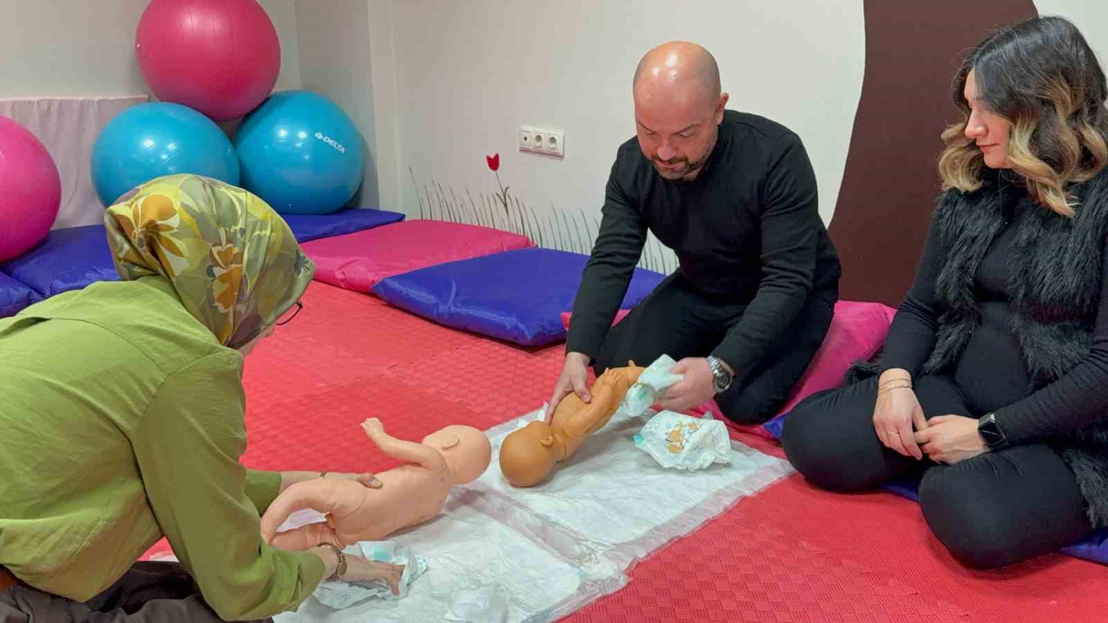 dogru-bilinen-yanlislari-gebe-okulunda-ogrendiler