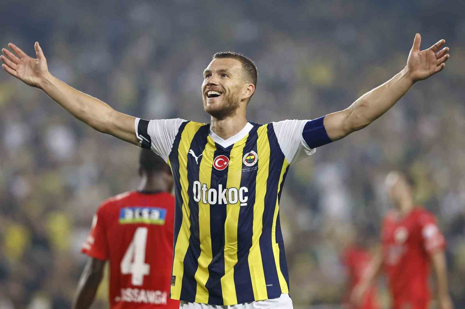 edin-dzekonun-fenerbahce-karnesi