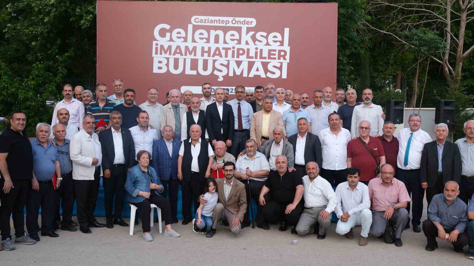 gaziantepte-imam-hatipliler-bulusmasi-duzenlendi