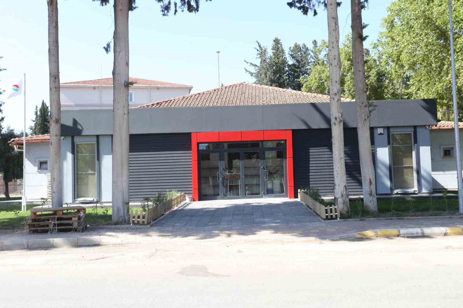 kepez-halk-market-acilis-icin-gun-sayiyor
