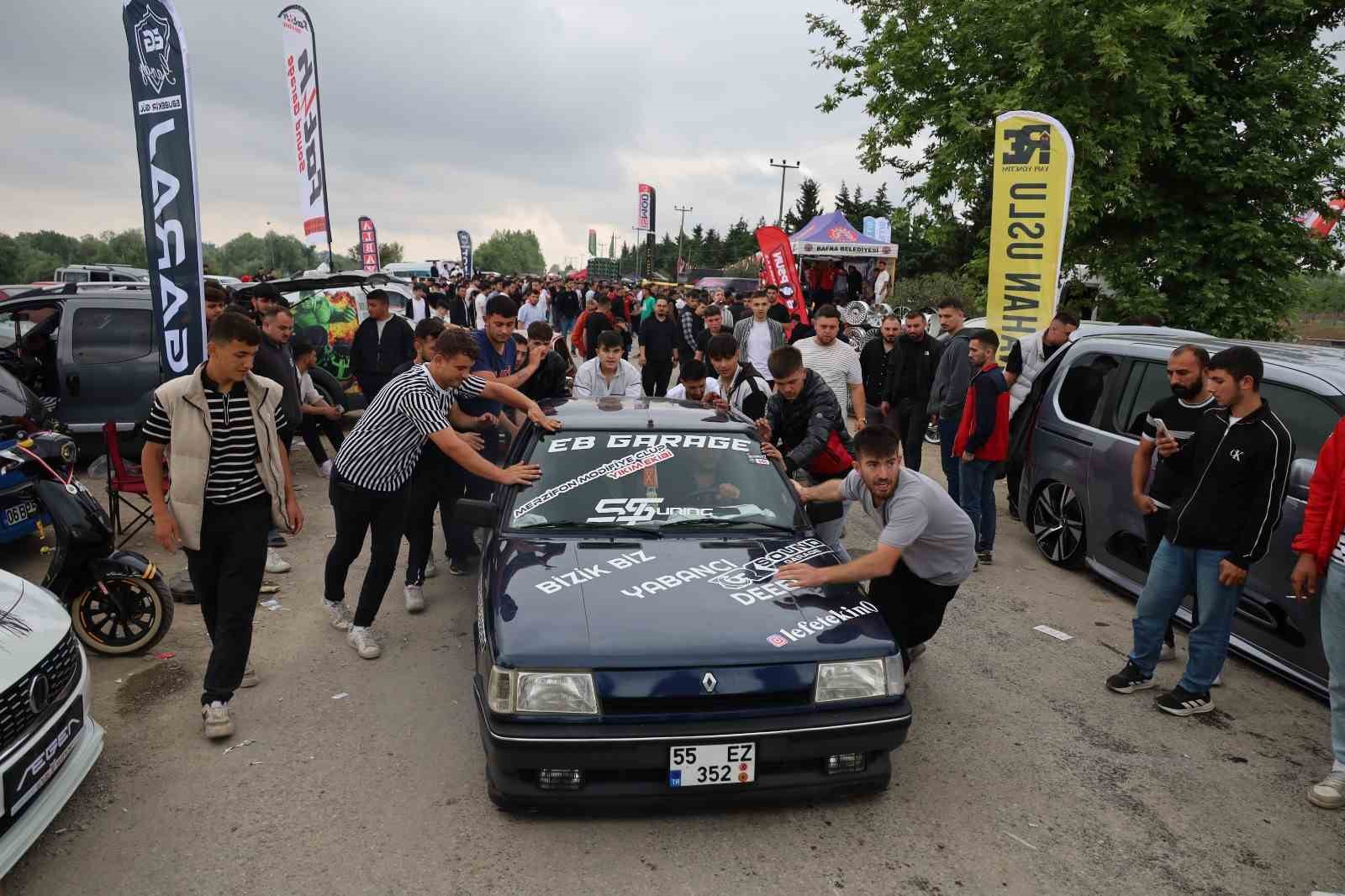 bafrada-modifiye-ruzgari-500-arac-sergilendi