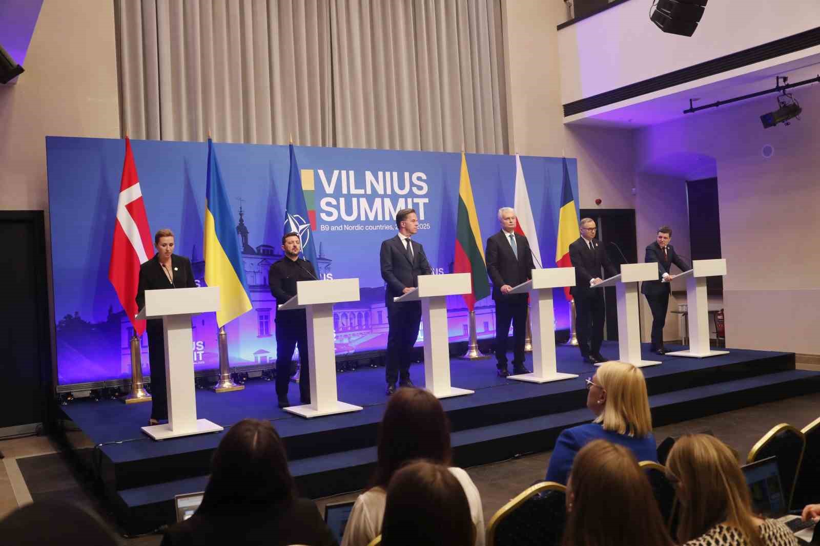 zelenskiy-orumcek-agi-operasyonu-teknolojide-onde-olmanin-neden-bu-kadar-onemli-oldugunu-acikca-ortaya-koydu