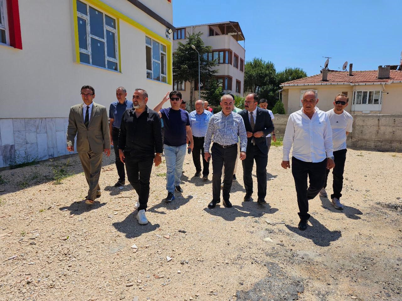 balikesirde-okul-insaatlari-yerinde-incelendi