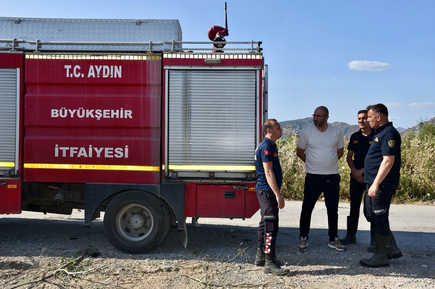 baskan-zencirciden-yangin-uyarisi-emegimiz-gelecegimiz-kul-olmasin