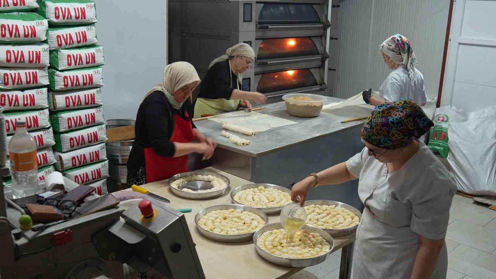 beypazarinin-yoresel-zenginlikleri-bayram-sofralarini-suslemek-icin-hazir
