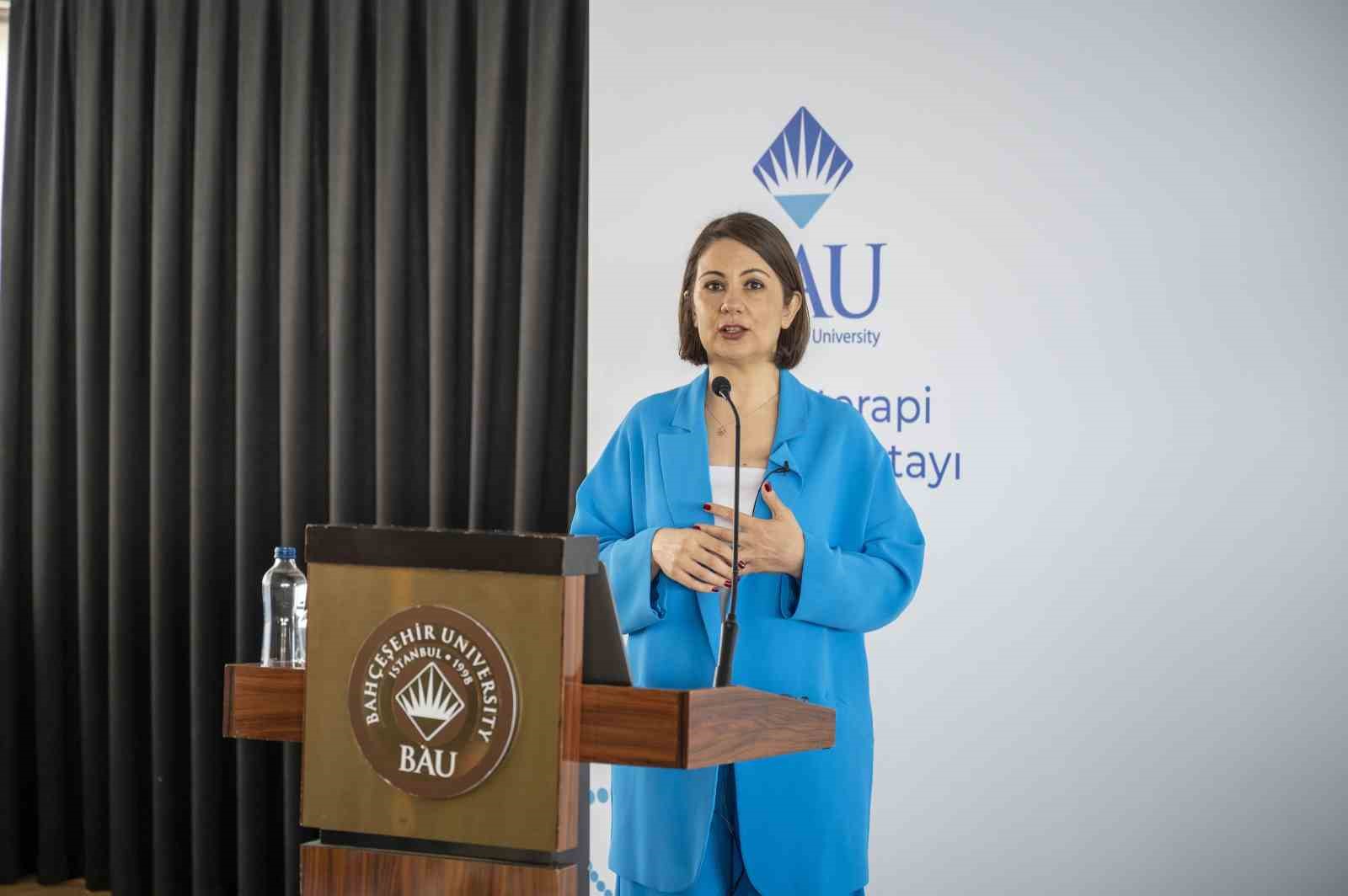 kanserde-nokta-atisi-tedavi-proton-terapisi-icin-calistay-duzenlendi