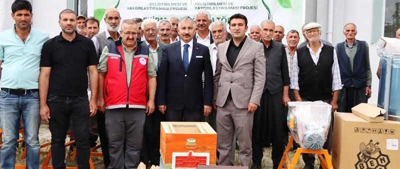mudur-akkan-sincikte-temaslarda-bulundu