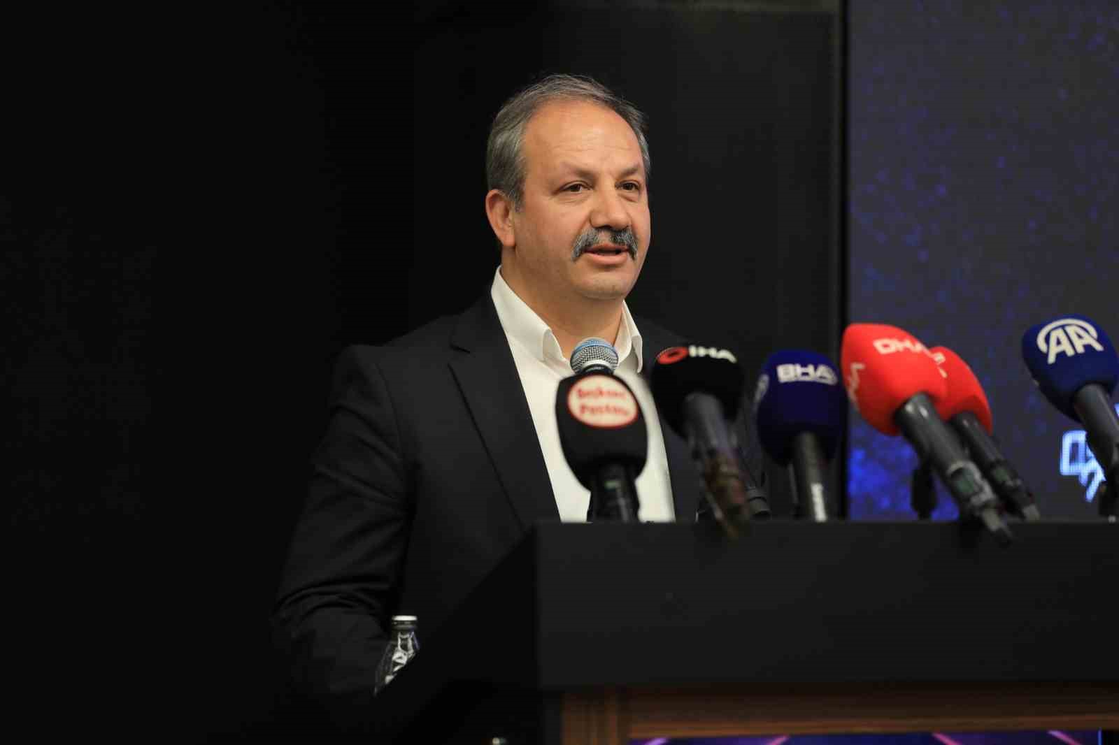 saglik-sen-hemsire-ve-ebelerin-nobet-tutma-sikligi-arttikca-is-kazasi-riski-de-artiyor