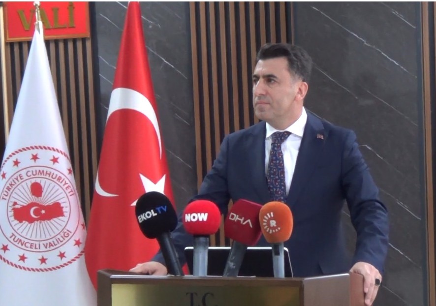 tuncelinin-yeni-valisi-goreve-basladi