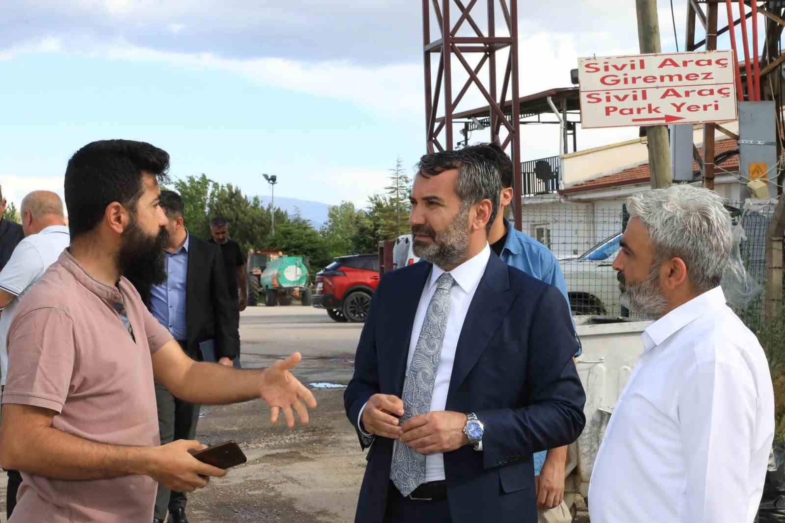 baskan-serifogullari-vatandaslarla-bir-araya-geldi