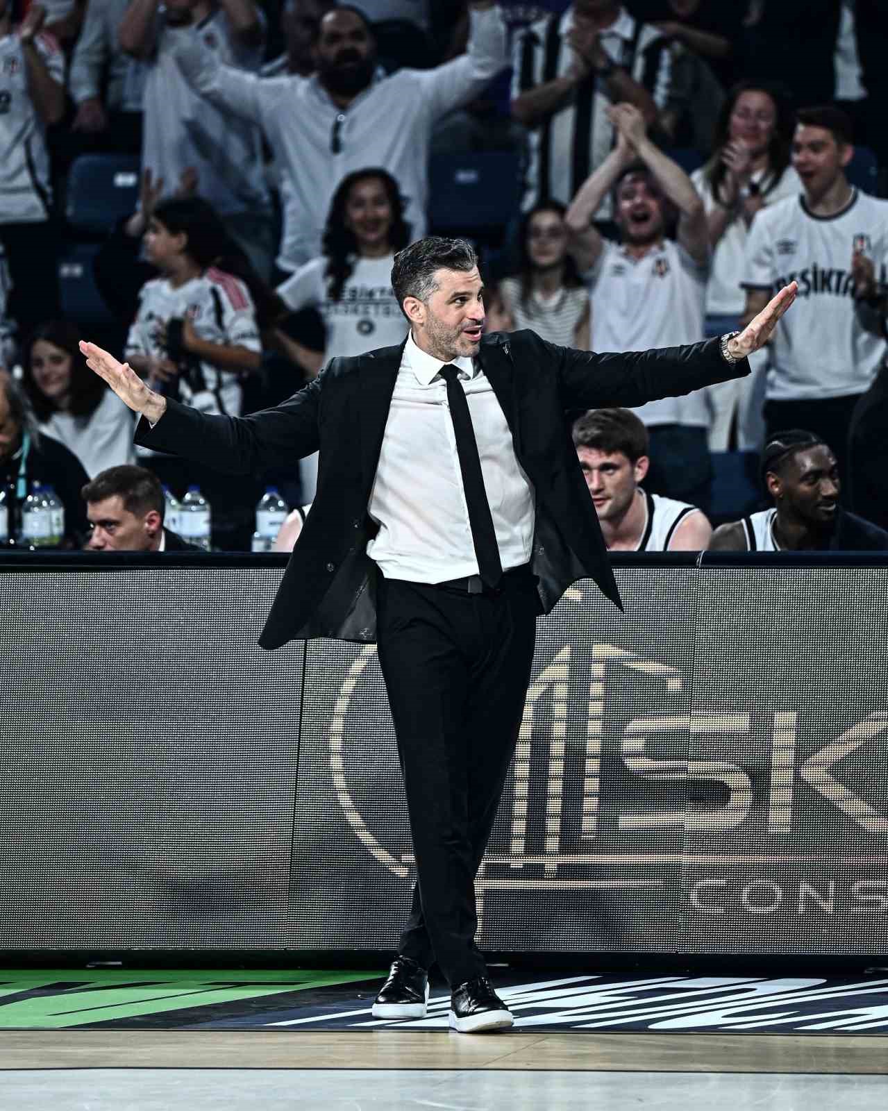 besiktas-dusan-alimpijevic-ile-sozlesme-yeniledi