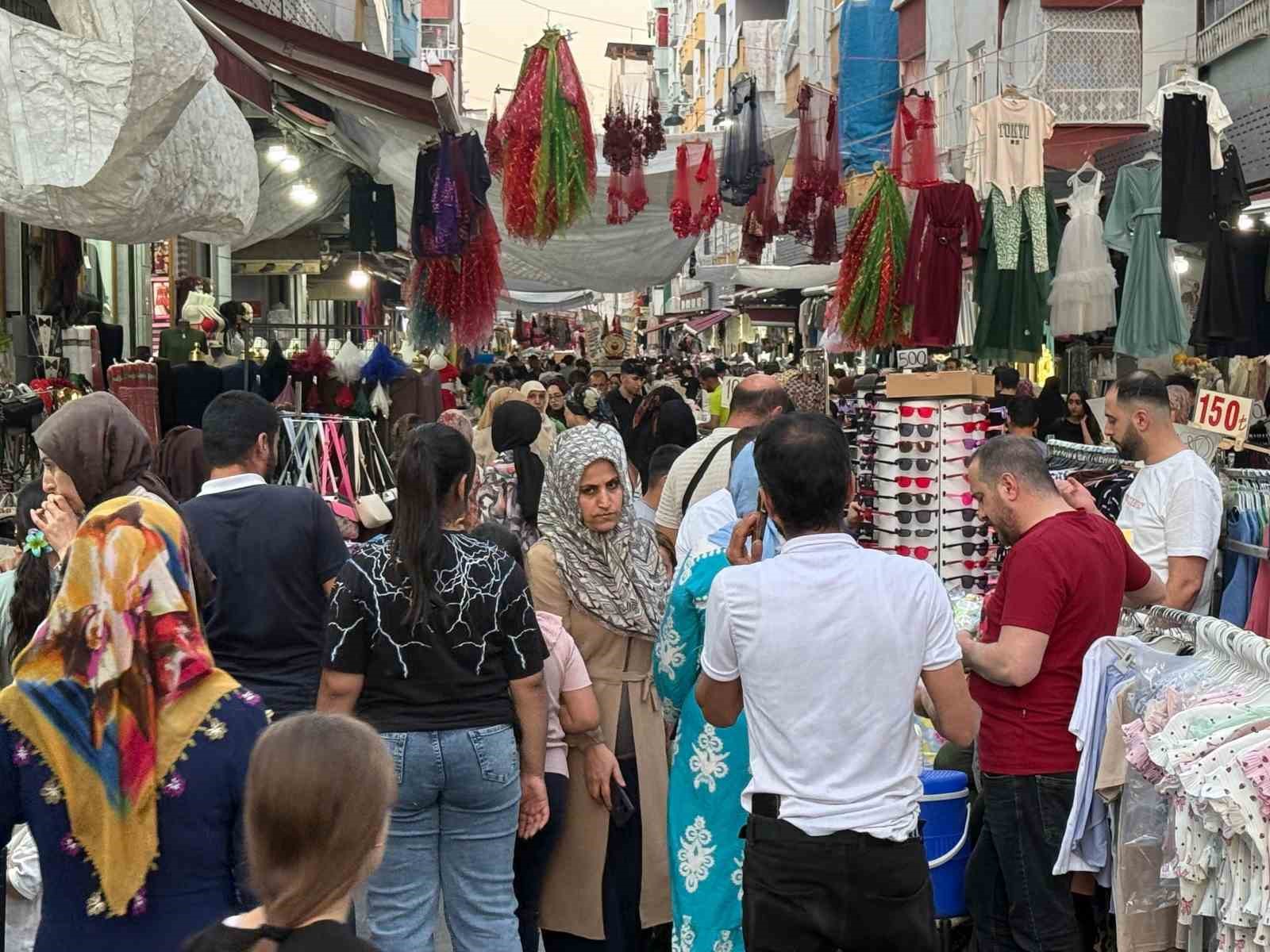 diyarbakirda-kurban-bayrami-oncesi-alisveris-yogunlugu